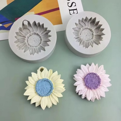 Sunflower Small 3.jpg