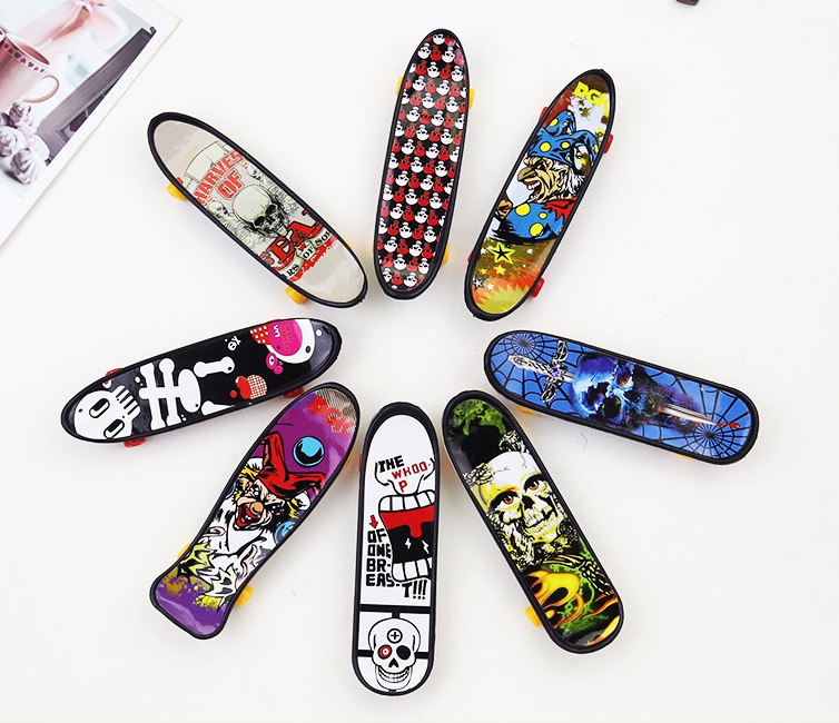 Finger Skateboard_5.jpg